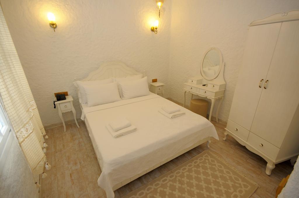 Alacati Alanur Otel Kamer foto