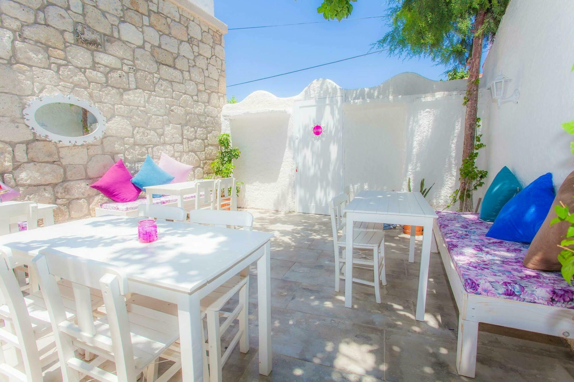 Alacati Alanur Otel Buitenkant foto